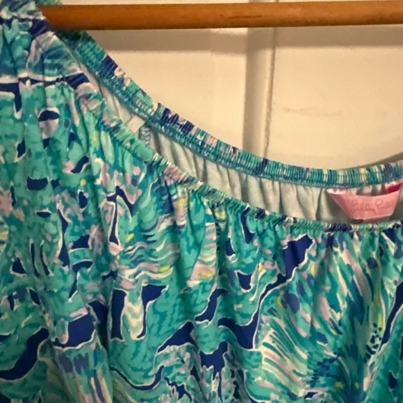 Lilly Pulitzer med one piece long sleeve top and shorts romper - Picture 6 of 8